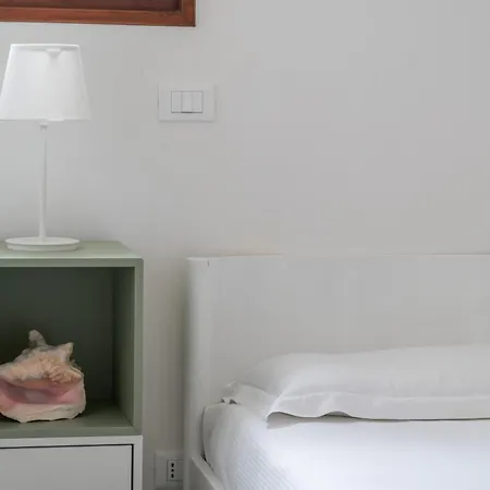 Bright On Venetian Roofs R&r Appartement *